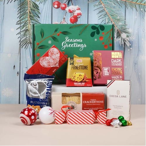 creative_hampers_Christmas Snack Selection Gift Hamper17287